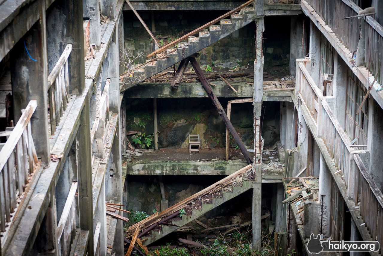 Gunkanjima: Hashima Island | Posted by CJWHO.com