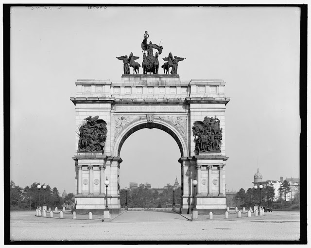 Grand Army Plaza, Brooklyn